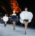 パリに戻ってきたPARISコレクション